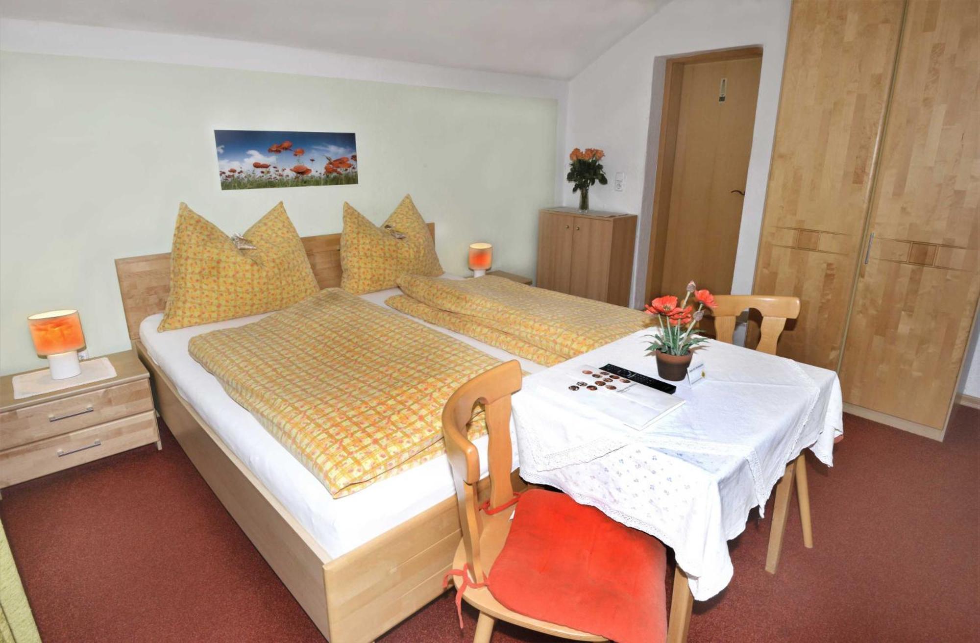 Gaestehaus Sonnenheim Thaur Buitenkant foto